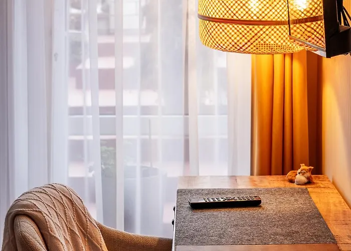 Apartment Otulisko - Piekny Ogrod, Basen, Cisza, Zwiedzanie Atrakcji, Blisko Baltow